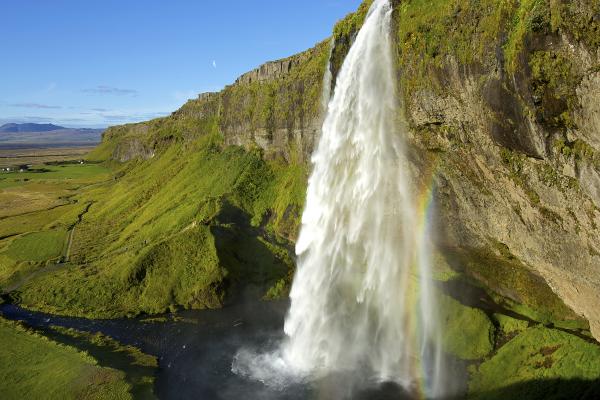 Seljalandsfoss.jpg