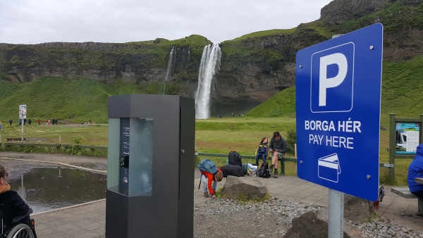 Seljalandsfoss