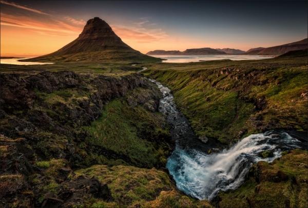 Kirkjufell